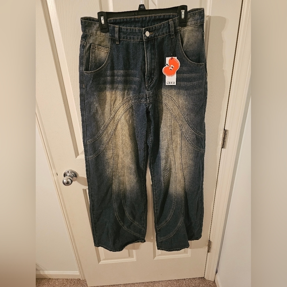 Cider NWT Denim Mid Rise Washed Button Pocket Straight Leg Jeans Size XL
